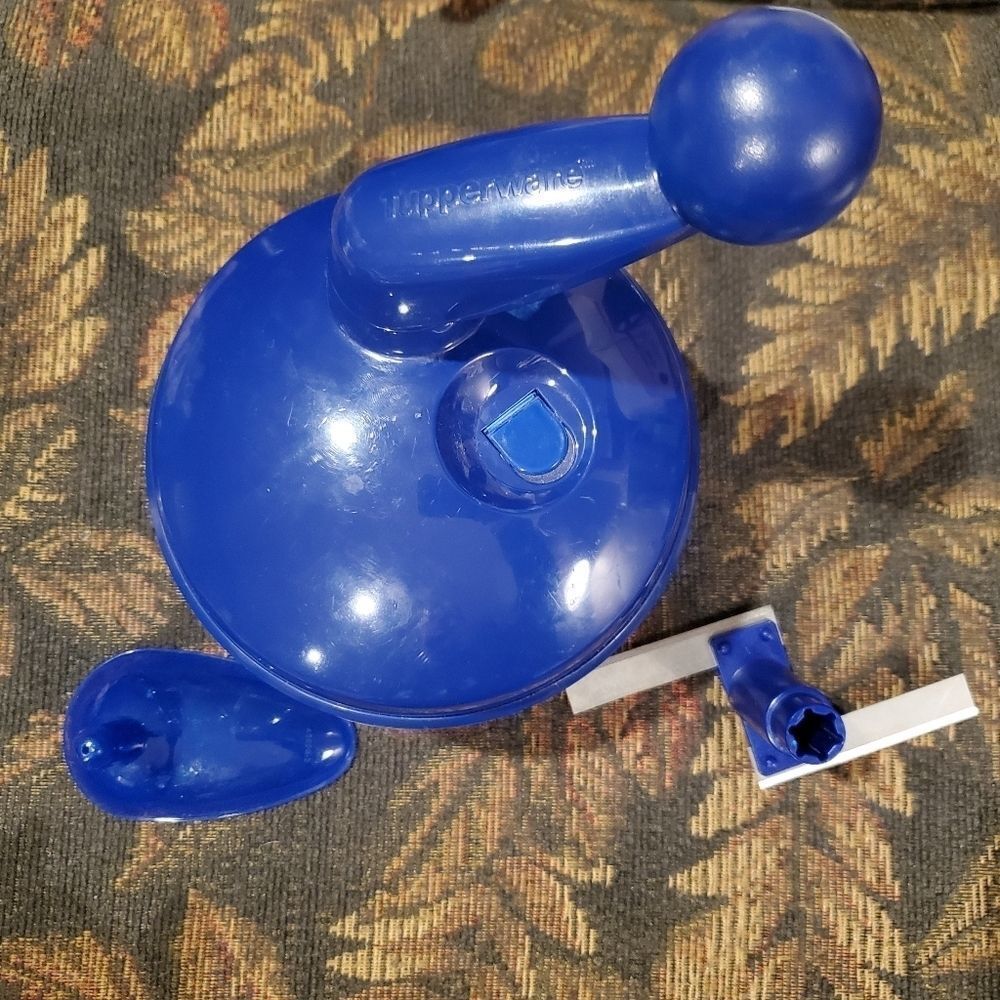 Tupperware - Picture 2 of 2
